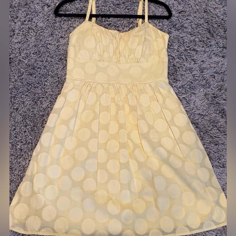 B. Smart Light Yellow Polka Dot Midi Dress